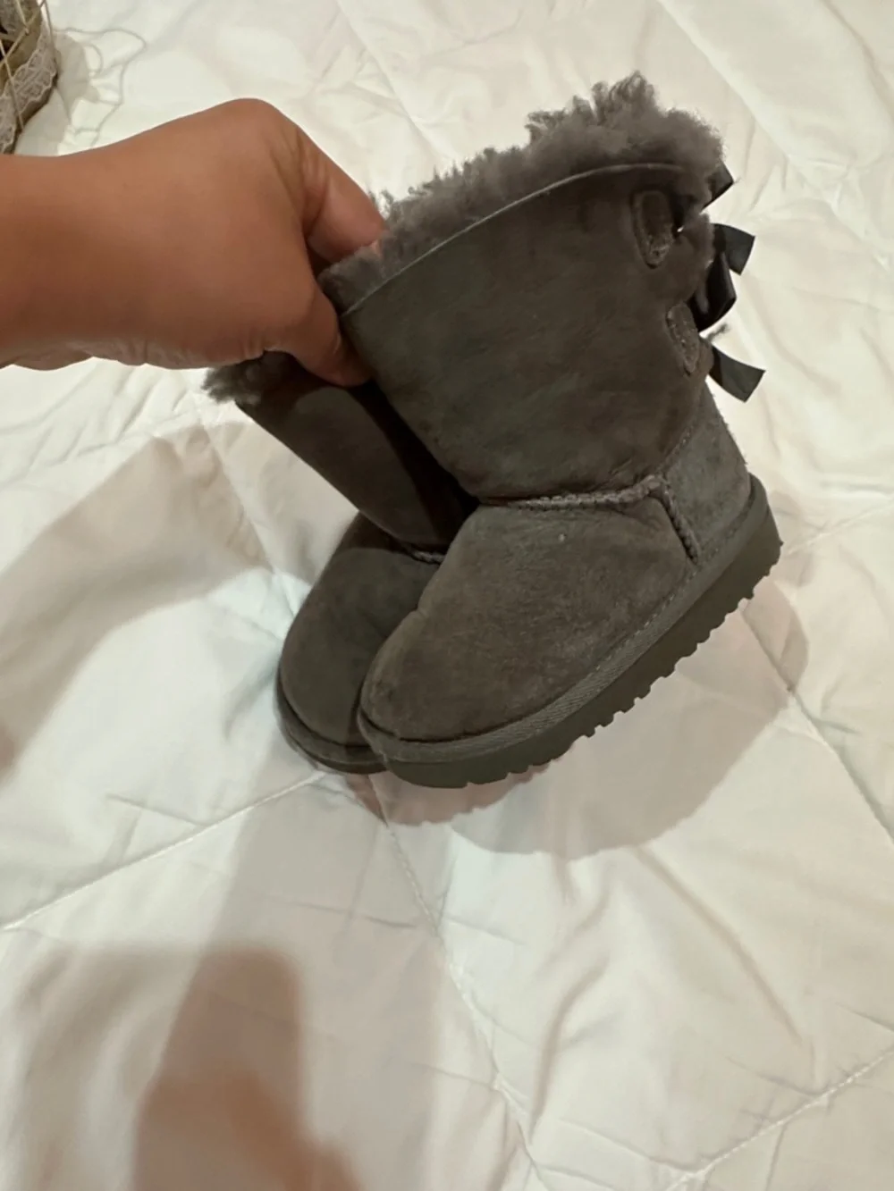 UGG Kids Gray Suede Shearling Boots with Back Bows size 7